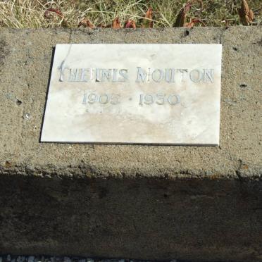 MOUTON Theunis 1905-1930