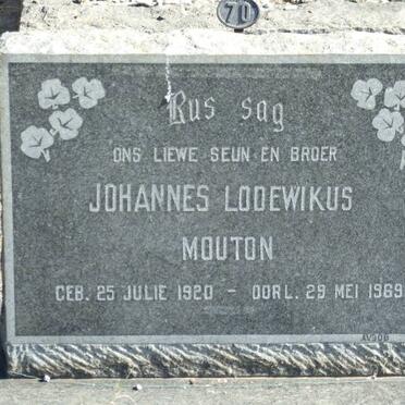 M - Surnames :: Vanne - M