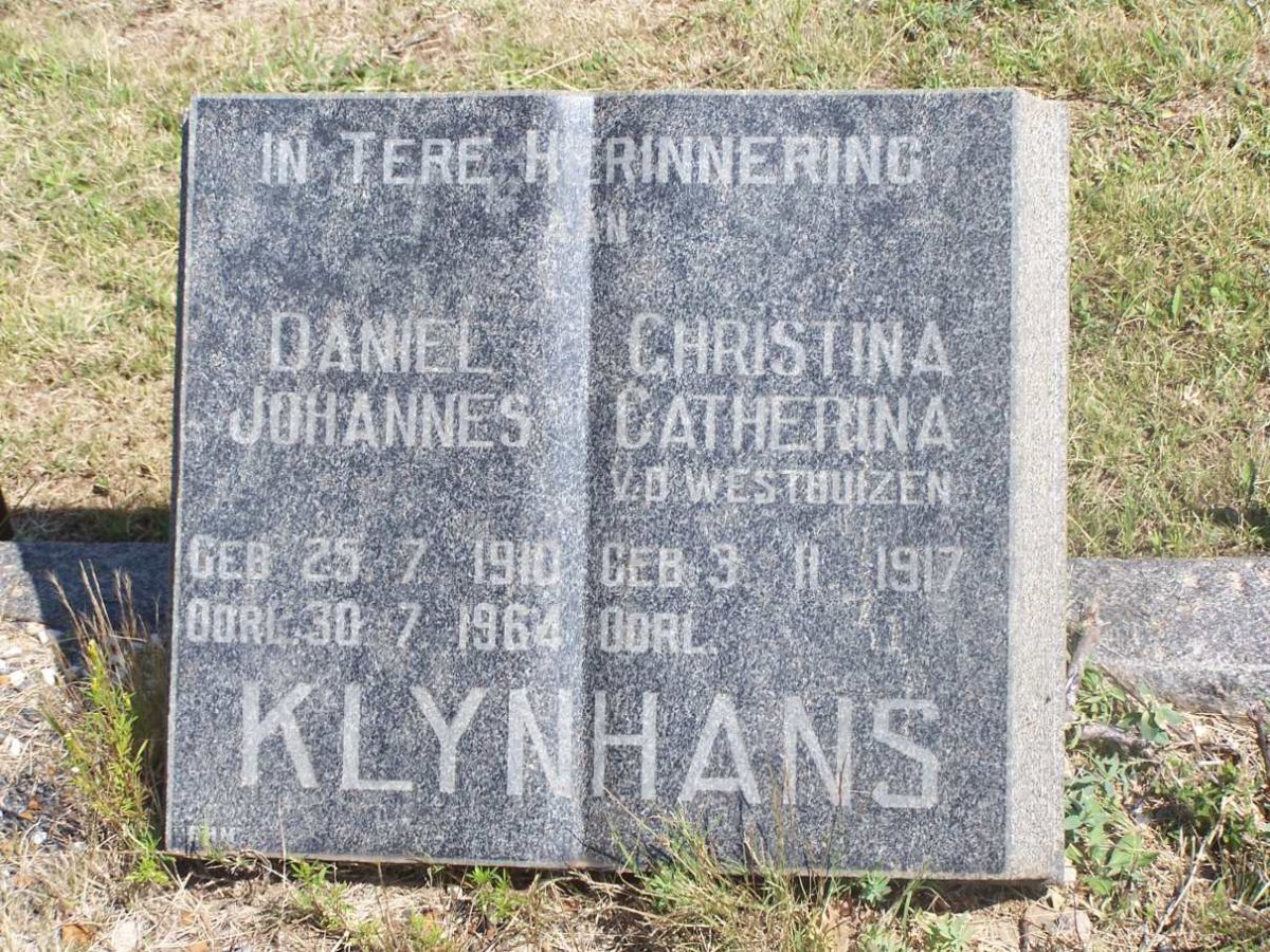 KLYNHANS Daniel Johannes 1910-1964 &amp; Christina Catherina V.D. WESTHUIZEN 1917-