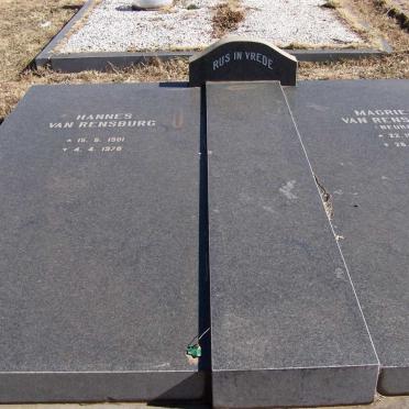 RENSBURG J.F., van 1901-1978 &amp; Magrieta BEUKES 1901-197?