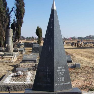 STEYN Jacobus Pieter Hermanus 1883-1964 &amp; Maria Johanna WIUM 1886-1968