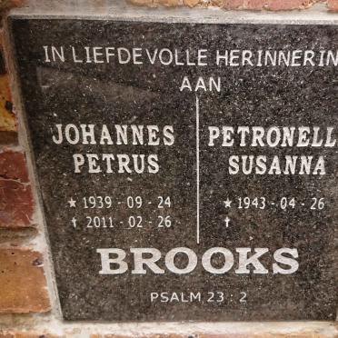 BROOKS Johannes Petrus 1939-2011 & Petronella Susanna 1943-