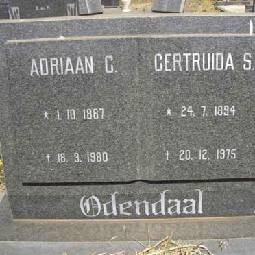 ODENDAAL Adriaan C. 1887-1980 &amp; Gertruida S. 1894-1975