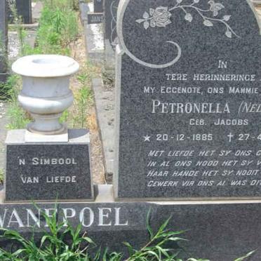 SWANEPOEL Michael Josias 1894-1979 &amp; Petronella JACOBS 1885-1967 
