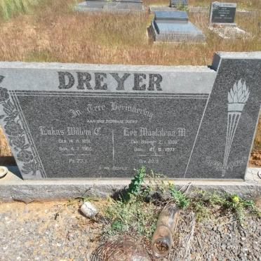 DREYER Lukas Willem C. 1891-1965 &amp; Lea Magdalena M. BOSHOFF 1898-1977