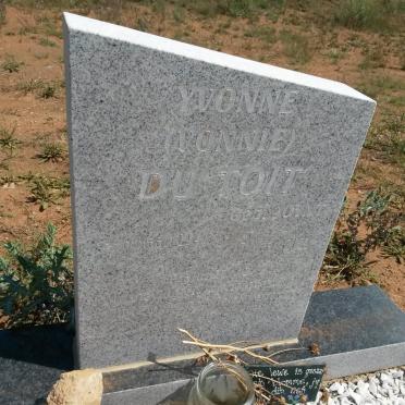 TOIT Yvonne, du
