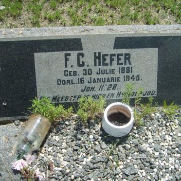 HEFER F.C. 1881-1945