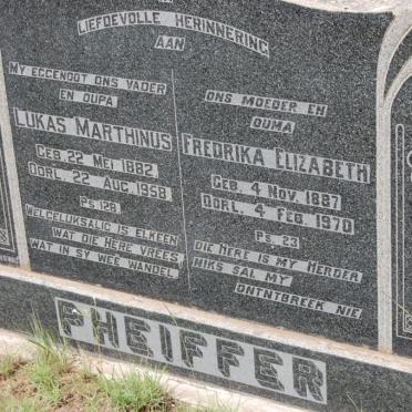 PHEIFFER Lukas Marthinus 1882-1958 &amp; Fredrika Elizabeth 1887-1970