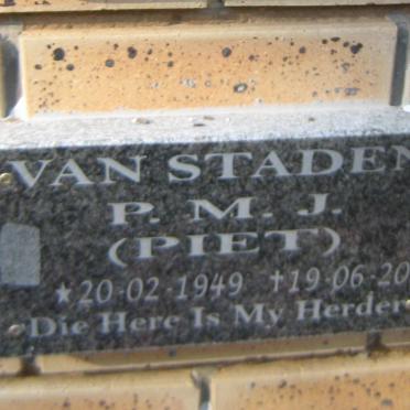 STADEN P.M.J., van 1949-2014