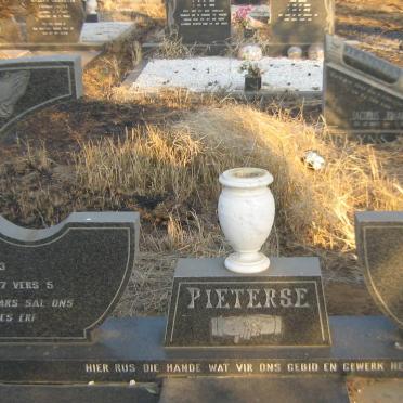 PIETERSE Izak 1912-1983 &amp; Hermina C.M.S. 1919-1990