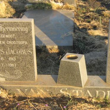 STADEN Marthinus Jacobus, van 1913-1987 &amp; Elizabeth M.M. 1909-1990