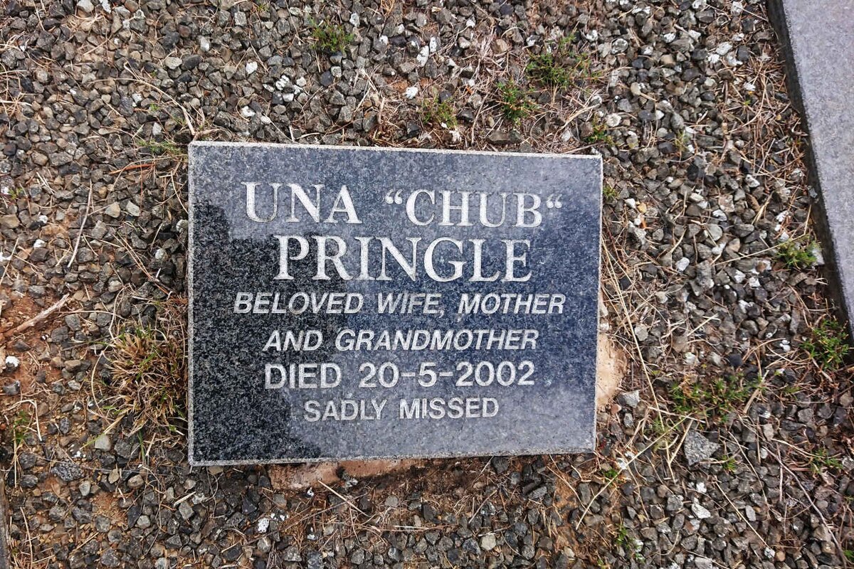 PRINGLE Una -2002