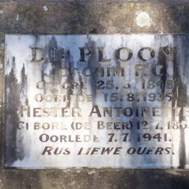 PLOOY Joachim F.C., du 1848-1935 &amp; Hester Antoinette DE BEER 1853-1941
