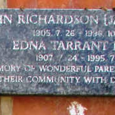 LONG John Richardson 1905-1996 &amp; Edna Tarrant 1907-1995