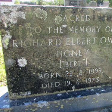 HONEY Richard Elbert Owen 1899-1973