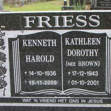 FRIESS Kenneth Harold 1936-2009 &amp; Kathleen Dorothy BROWN 1943-2001