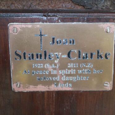 CLARKE Joan, STANLEY 1922-2011