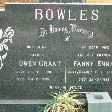 BOWLES Owen Grant 1909-1990 &amp; Fanny Emma DRAKE 1925-1986