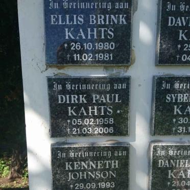 KAHTS Ellis Brink 1980-1981 :: KAHTS Dirk Paul 1958-2006 :: JOHNSON Kenneth 1993-2012 :: KAHTS David Jacob 1971-2015