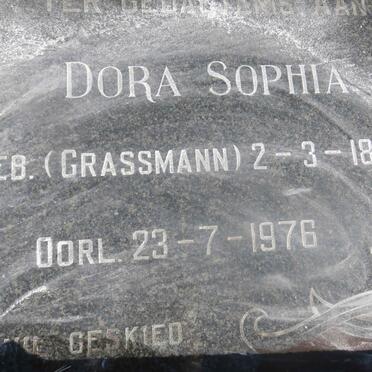 OOSTHUIZEN Willem Johannes 1890-1970 &amp; Dora Sophia GRASSMANN 1895-1976
