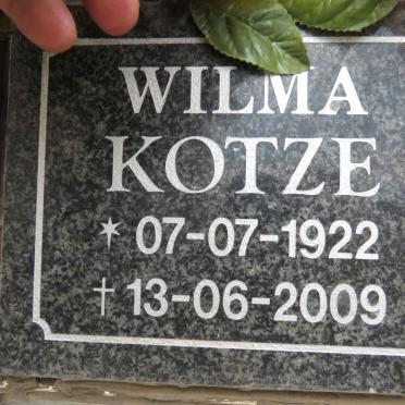 KOTZE Wilma  1922-2009