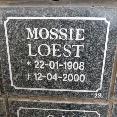 LOEST Mossie 1908-2000