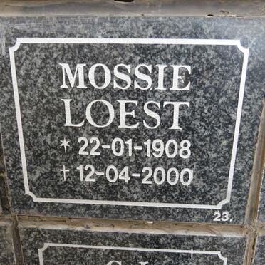 LOEST Mossie 1908-2000