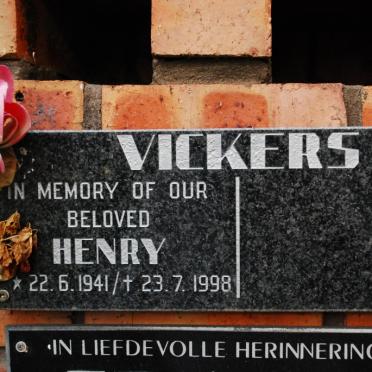 VICKERS Henry 1941-1998