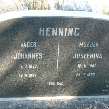 HENNING Johannes 1897-1969 &amp; Josephina 1902-1980
