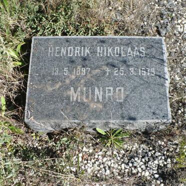 MUNRO Hendrik Nikolaas 1897-1979