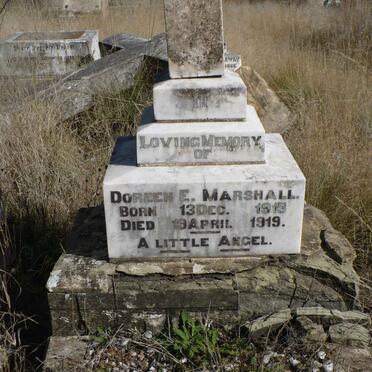 MARSHALL Doreen E. 1915-1919