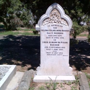 BASSON Helena Wilhelmina nee V. HEERDEN 1870-1898 :: BASSON Louis Almaro Du Pisani 1892-1895