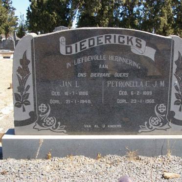 DIEDERICKS Jan L. 1886-1948 &amp; Petronella C.J.M. 1889-1968