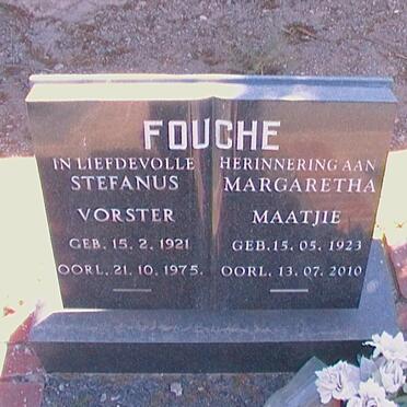 FOUCHE Stefanus Vorster 1921-1975 &amp; Margaretha Maatjie 1923-2010
