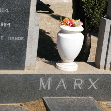 MARX F.J.C. 1901-1972 &amp; M.H. 1904-1984