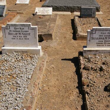 NAUDE Roelof M. 1905-1949 &amp; Susanna M.M. GOUWS 1917-1951