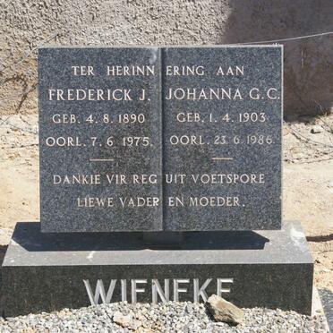 WIENEKE Frederick J. 1890-1975 &amp; Johanna G.C. 1903-1986