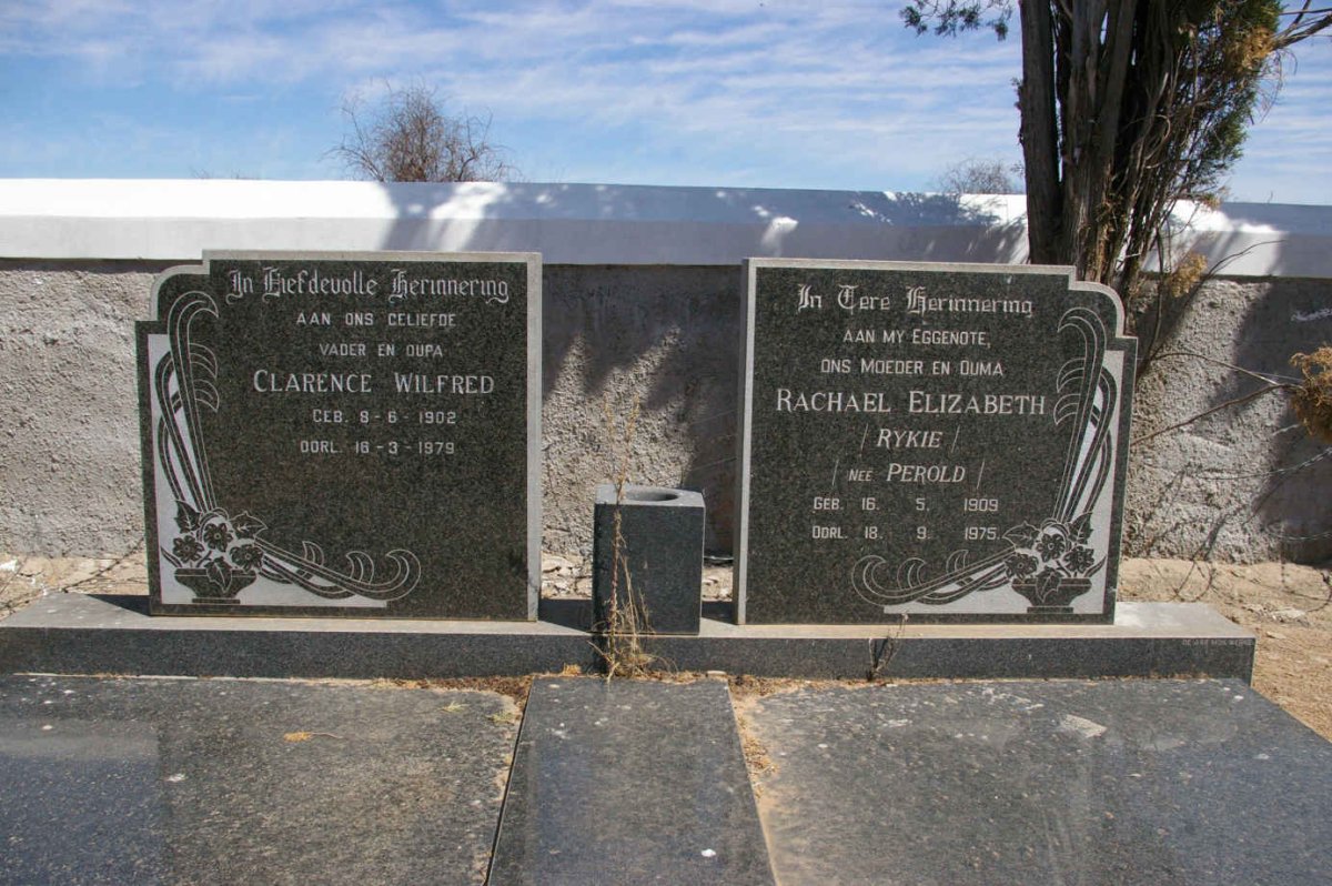 WOOD Clarence Wilfred 1902-1979 &amp; Rachael Elizabeth PEROLD 1909-1975