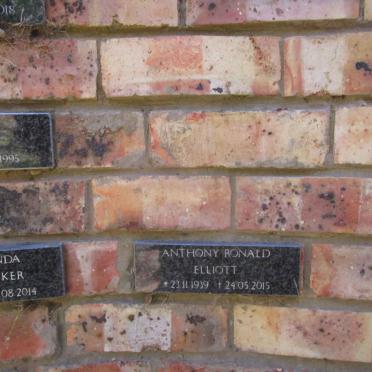 ELLIOTT Anthony Ronald 1939-2015