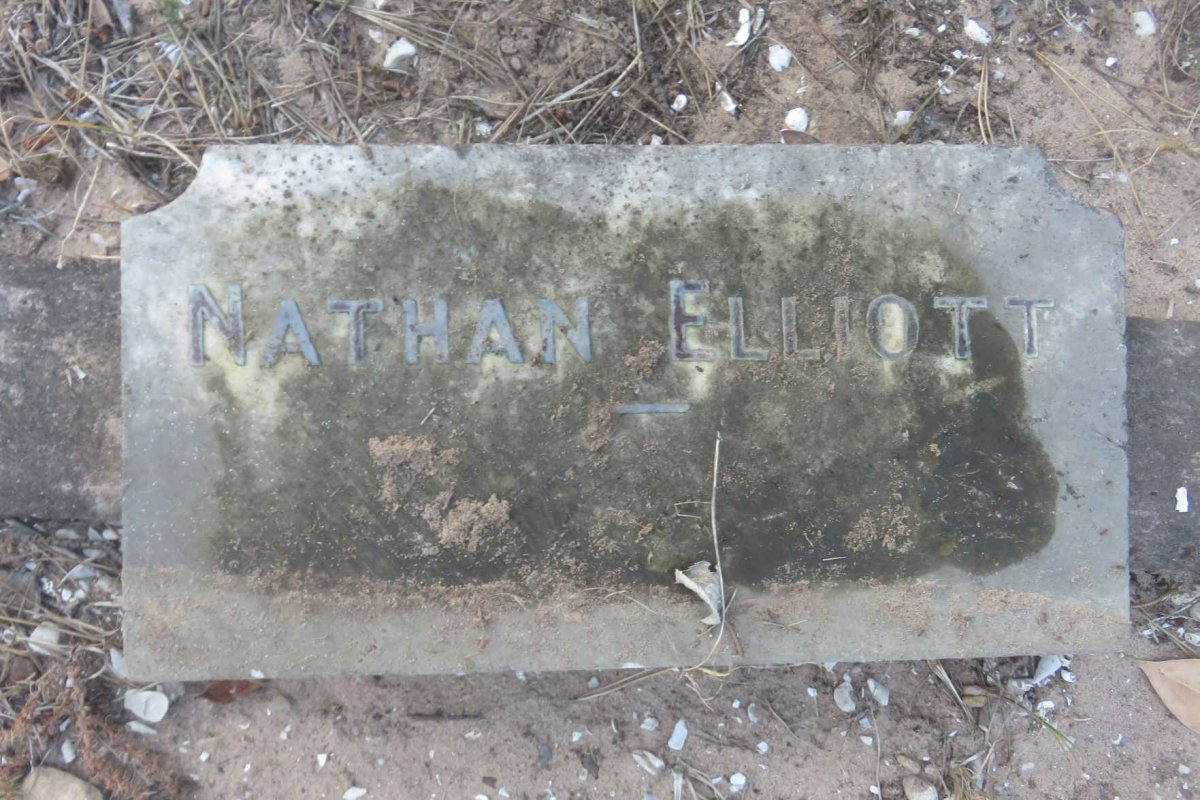 ELLIOTT Nathan 1847-1894 &amp; Margaret 1844-1912