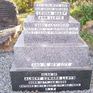 LLOYD Albert Edward 1866-1943 &amp; Louisa Mary Ann FLETCHER -1935