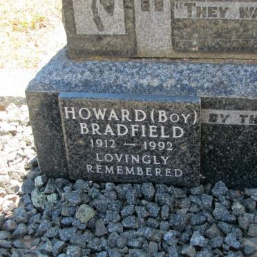 BRADFIELD Howard 1912-1992