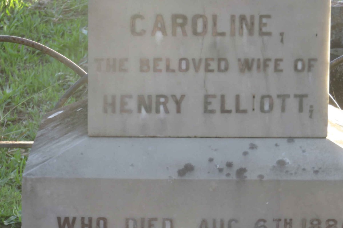 ELLIOTT Henry  -1908 &amp; Caroline -1886