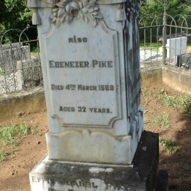 PIKE Ebenezer -1889 &amp; Effie Isabel BRADFIELD 1867-1938 