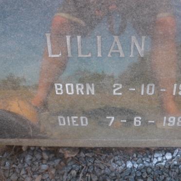 BRADFIELD Blanche 1903-1980 :: BRADFIELD Lilian 1905-1986