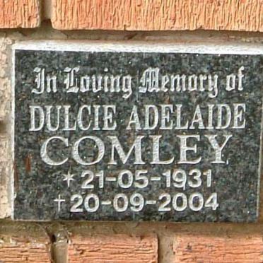 COMLEY Dulcie Adelaide 1931-2004