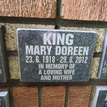 KING Mary Doreen 1918-2012