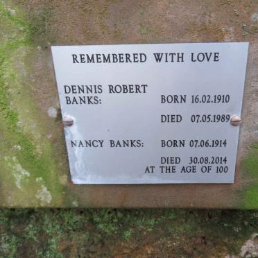 BANKS Dennis Robert 1910-1989 &amp; Nancy 1914-2014