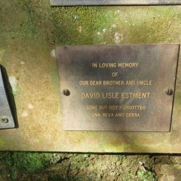ESTMENT David Lisle