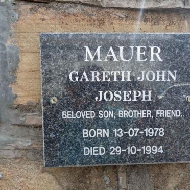 MAUER Gareth John Joseph 1978-1994